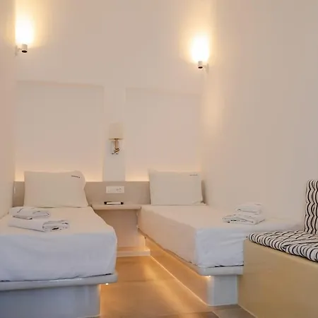 Acrus Santorini With Heated Pool * Karterados (Santorini)